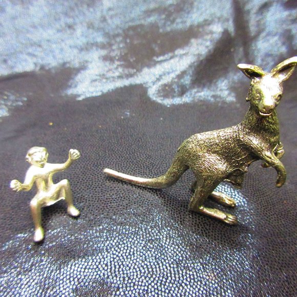 Kangaroo & Monkey Silver Pewter Figures Collectible - Picture 1 of 8
